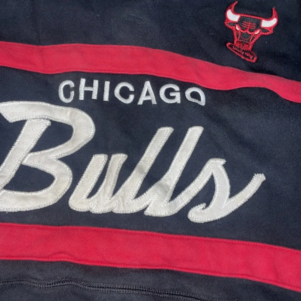 Chicago Bulls Hoodie Sweatshirt Mitchell & Ness Size XL‎
